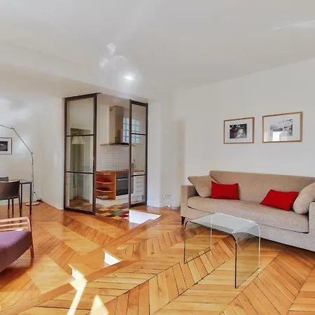 Saint Lazare Apartament *